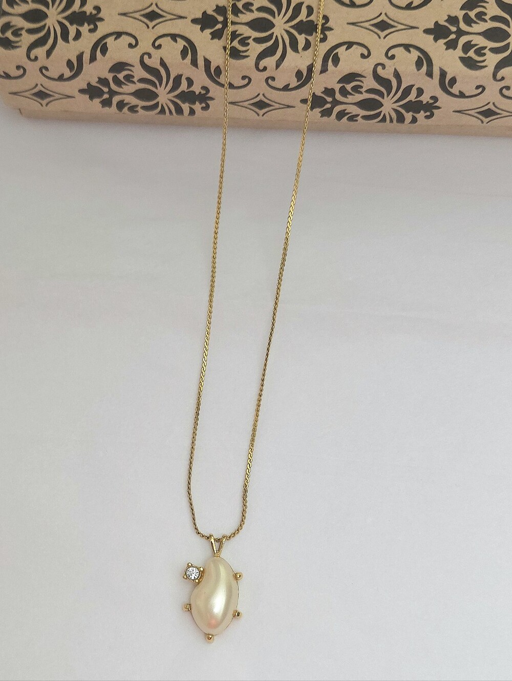 Vintage Gold Plated Faux Baroque Pearl & Crystal Pendant Necklace